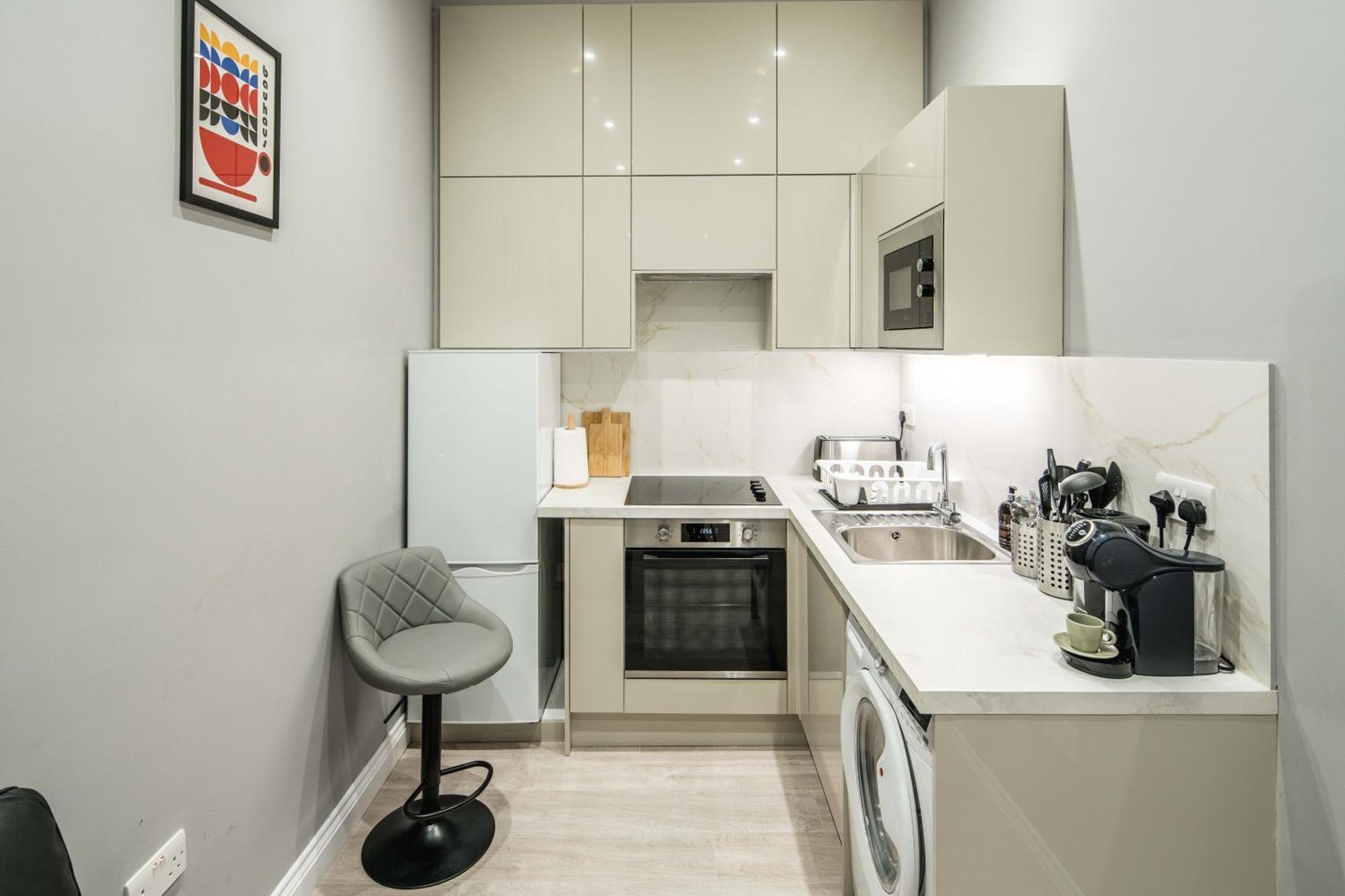 Museum Gate Apartment Лондон Экстерьер фото