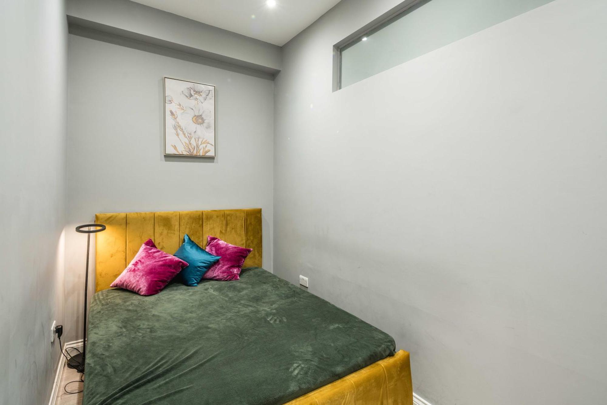 Museum Gate Apartment Лондон Экстерьер фото